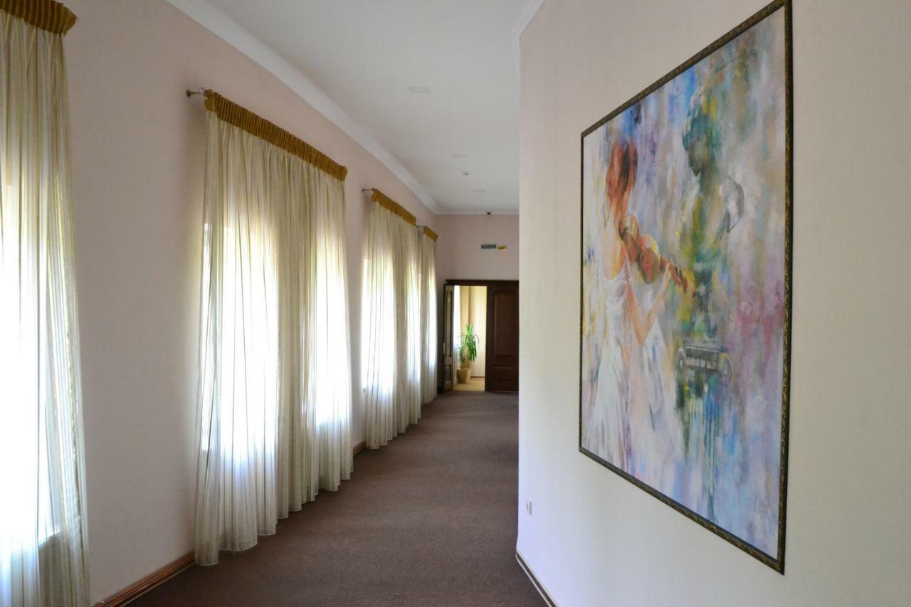 Belle Royalle Lisarnya Bagian luar foto